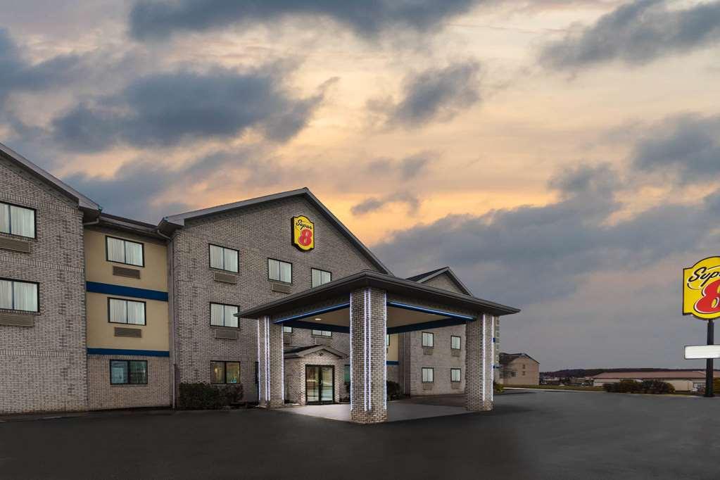 Hotel Super 8 By Wyndham Pa 3*