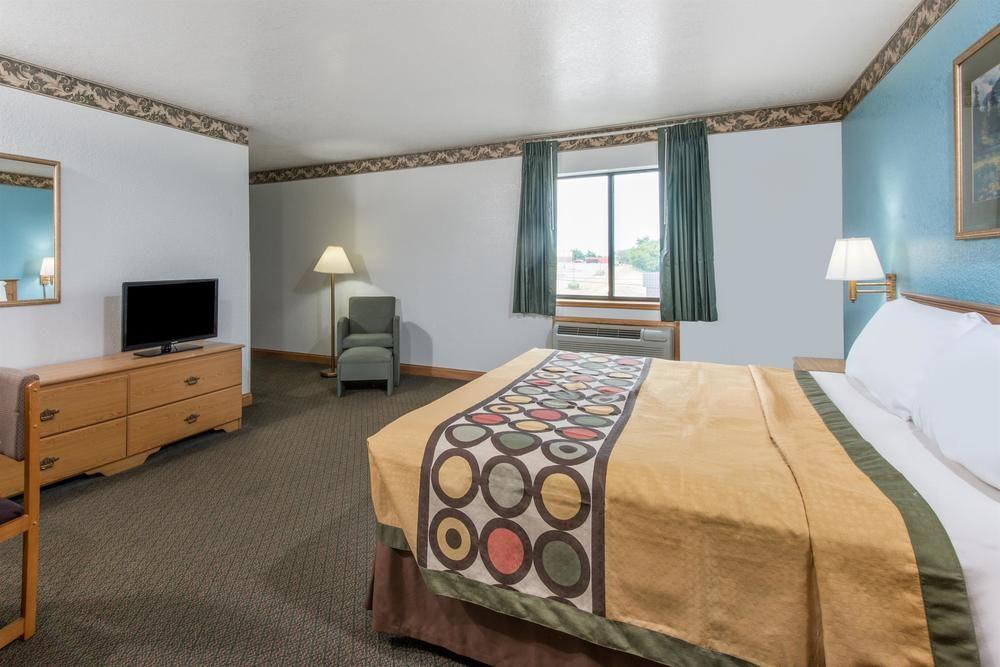 Super 8 By Wyndham Pa Uniontown