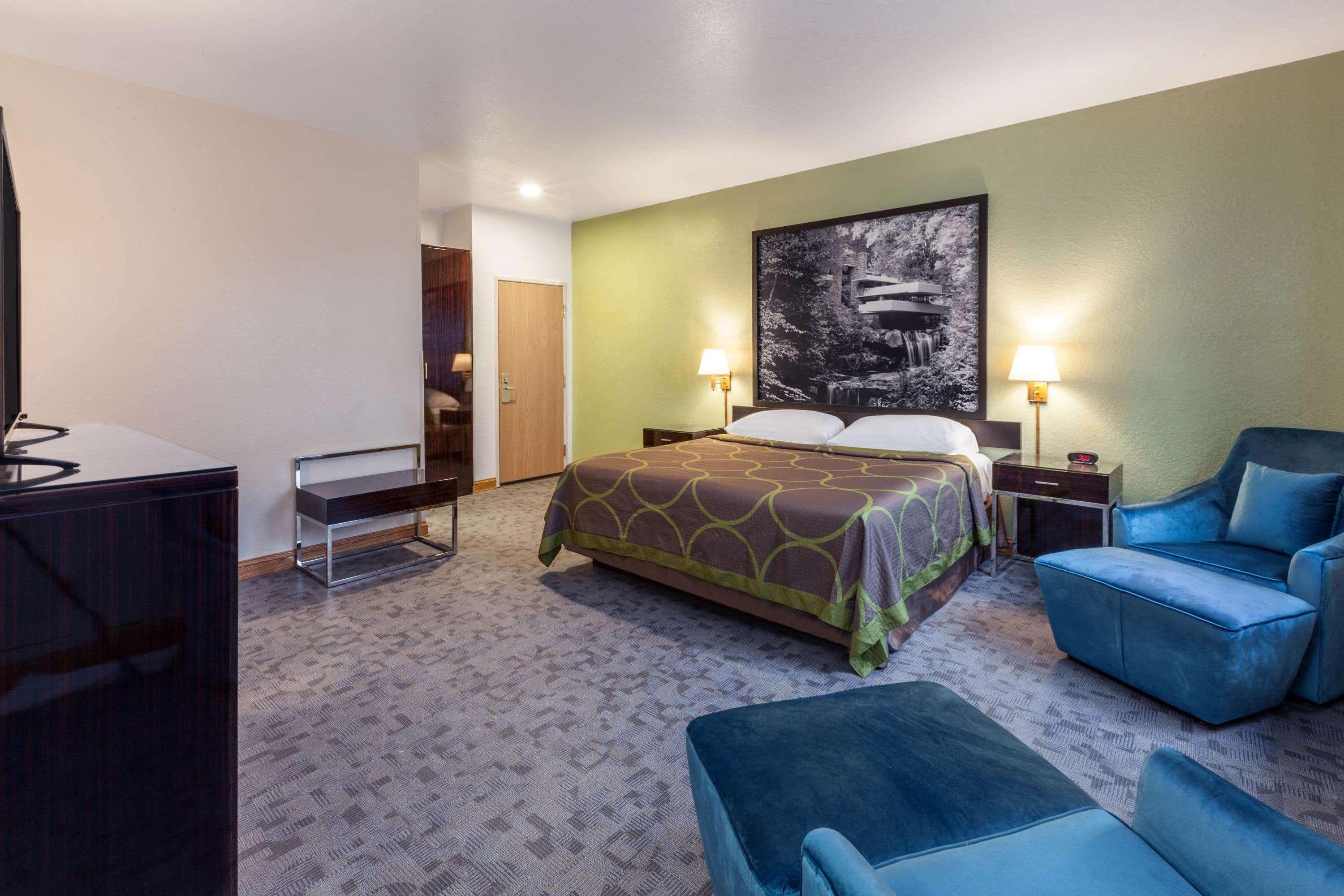 Hotel Super 8 By Wyndham Pa Uniontown