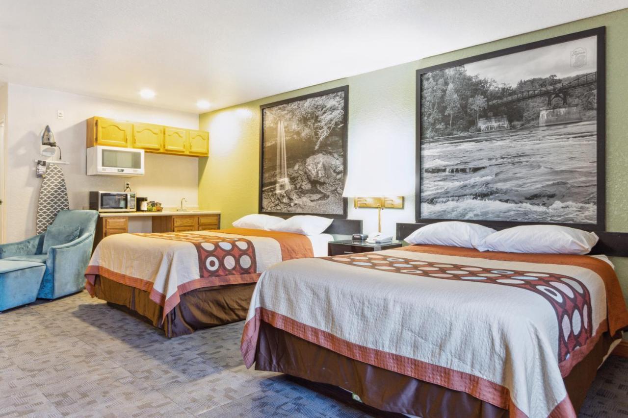 Hotel Super 8 By Wyndham Pa 3*