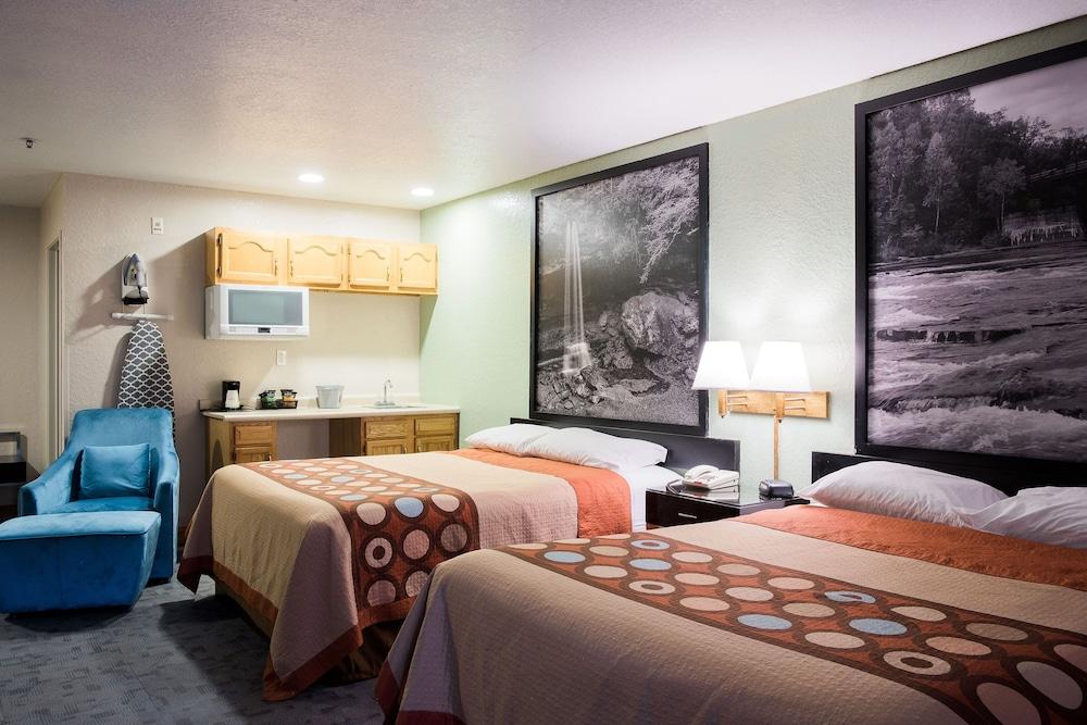 Super 8 By Wyndham Pa 3*