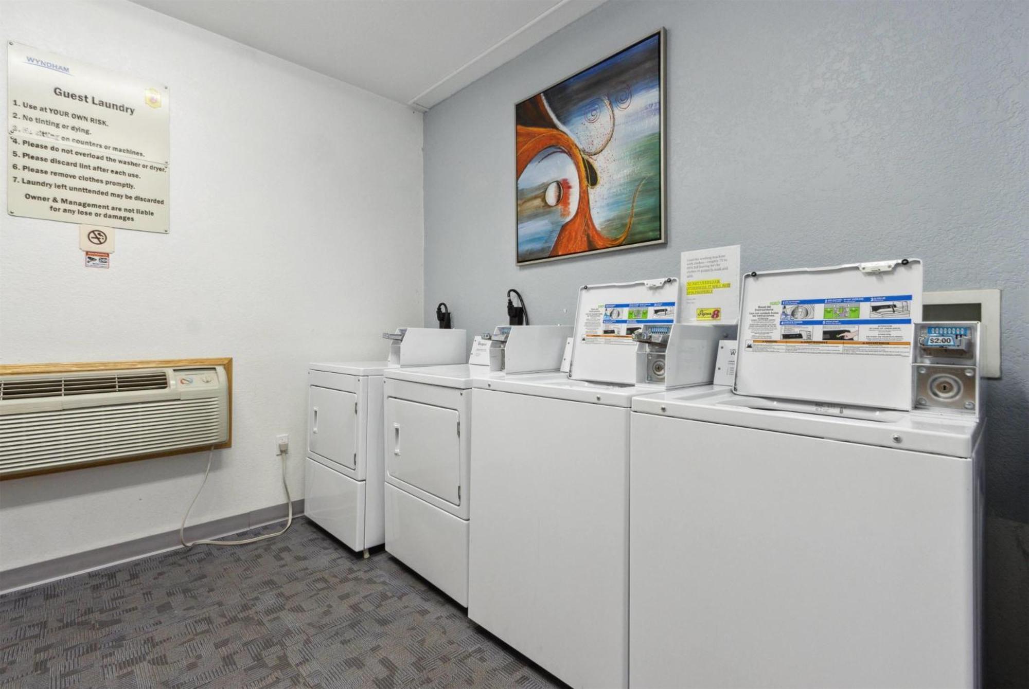Super 8 By Wyndham Pa Hotel Uniontown