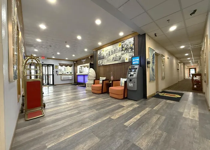 Super 8 By Wyndham Uniontown Pa