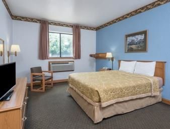 Hotel Super 8 By Wyndham Pa Uniontown
