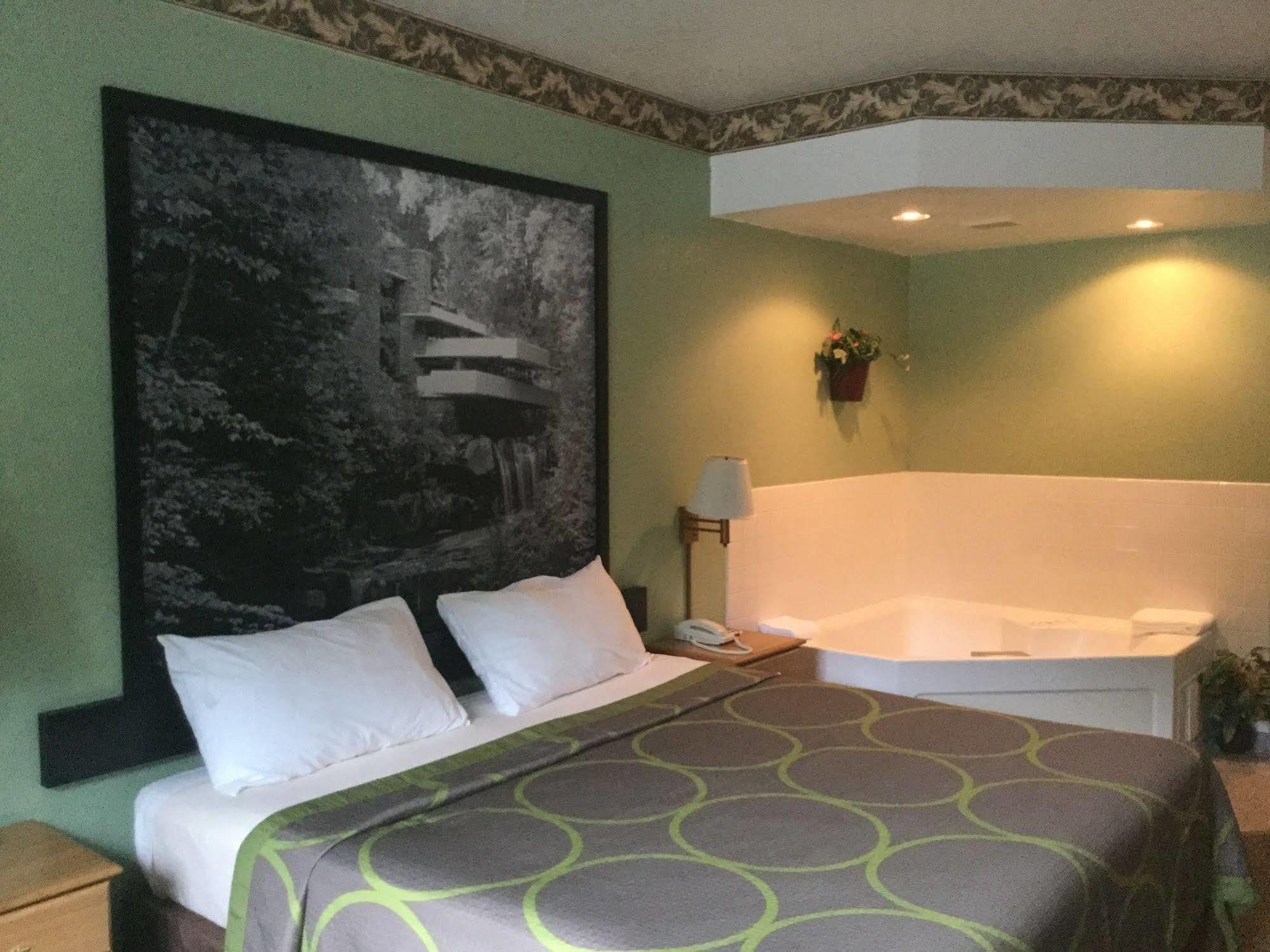 Super 8 By Wyndham Pa 3* Uniontown